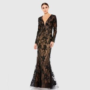 Mac Duggal 79351 NWT Embellished Long Sleeve Plunge Neck Trumpet Gown